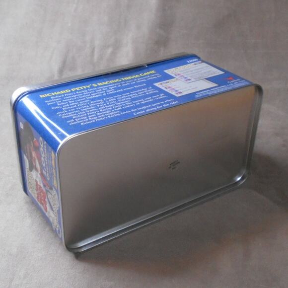 Vintage #43 Richard Petty Racing Trivia Game 1998 NASCAR Stock Car History - Picture 11 of 11